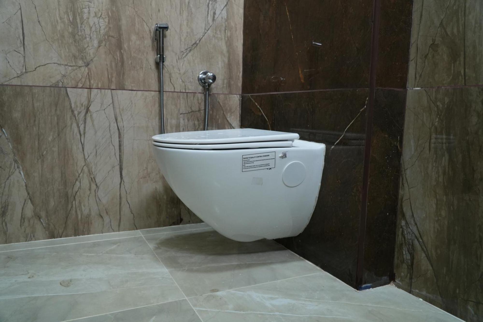 Uj Pallazzio - Business Class Luxury Hotel Tiruvannāmalai Exterior foto